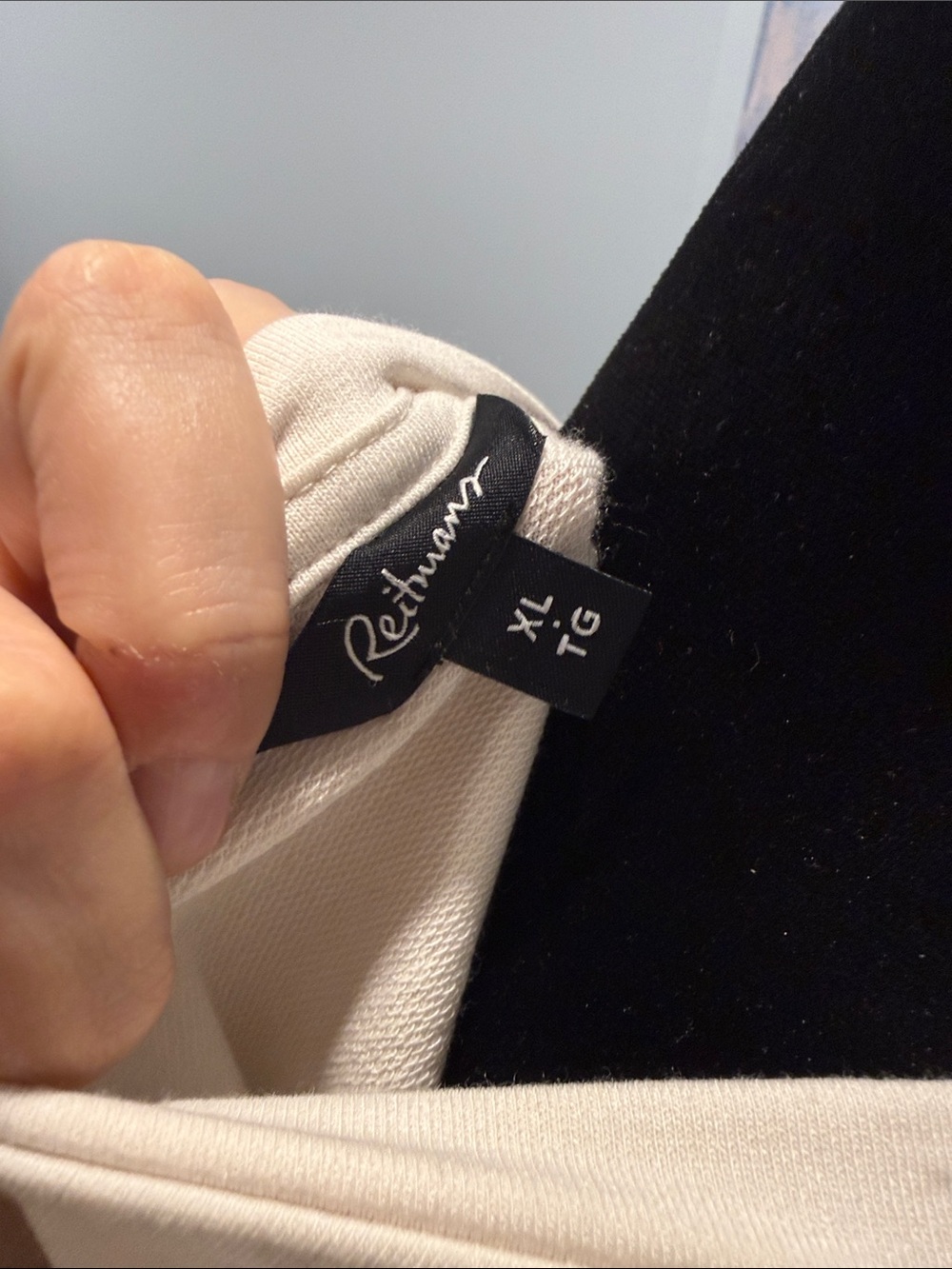 Buy 2 for 20$ ✌🏻Reitmans Cream "French Social Club" Crewneck Sweater - Picture 3 of 4